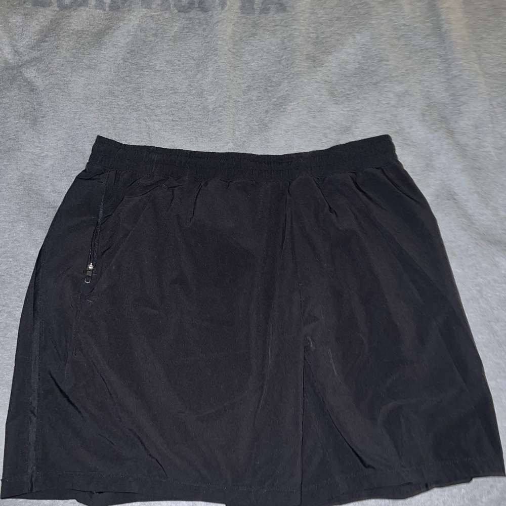 lululemon athletica pace breaker 7” Shorts